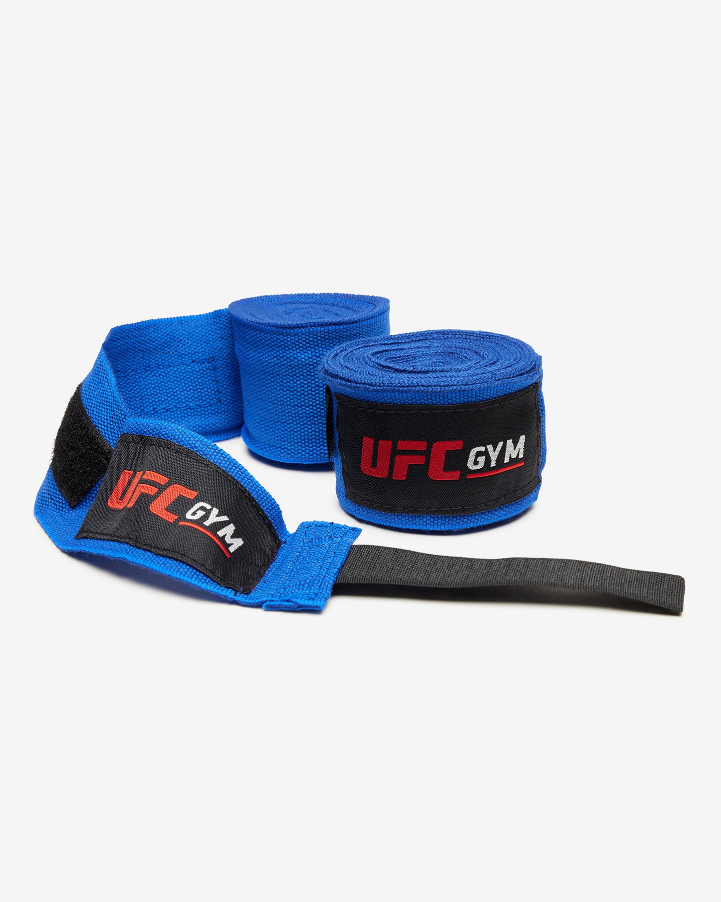 The UFC Gym TD 180 HAND WRAPS BLUE are blue hand wraps with black ends and Velcro, inspired by MMA gear to enhance grip during weightlifting—a must-have for fighters—shown on a white background.